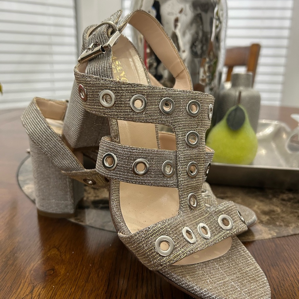 CASANOVA Elegant Metallic Silver/Gold Tone Strappy Women's Heels Size 39